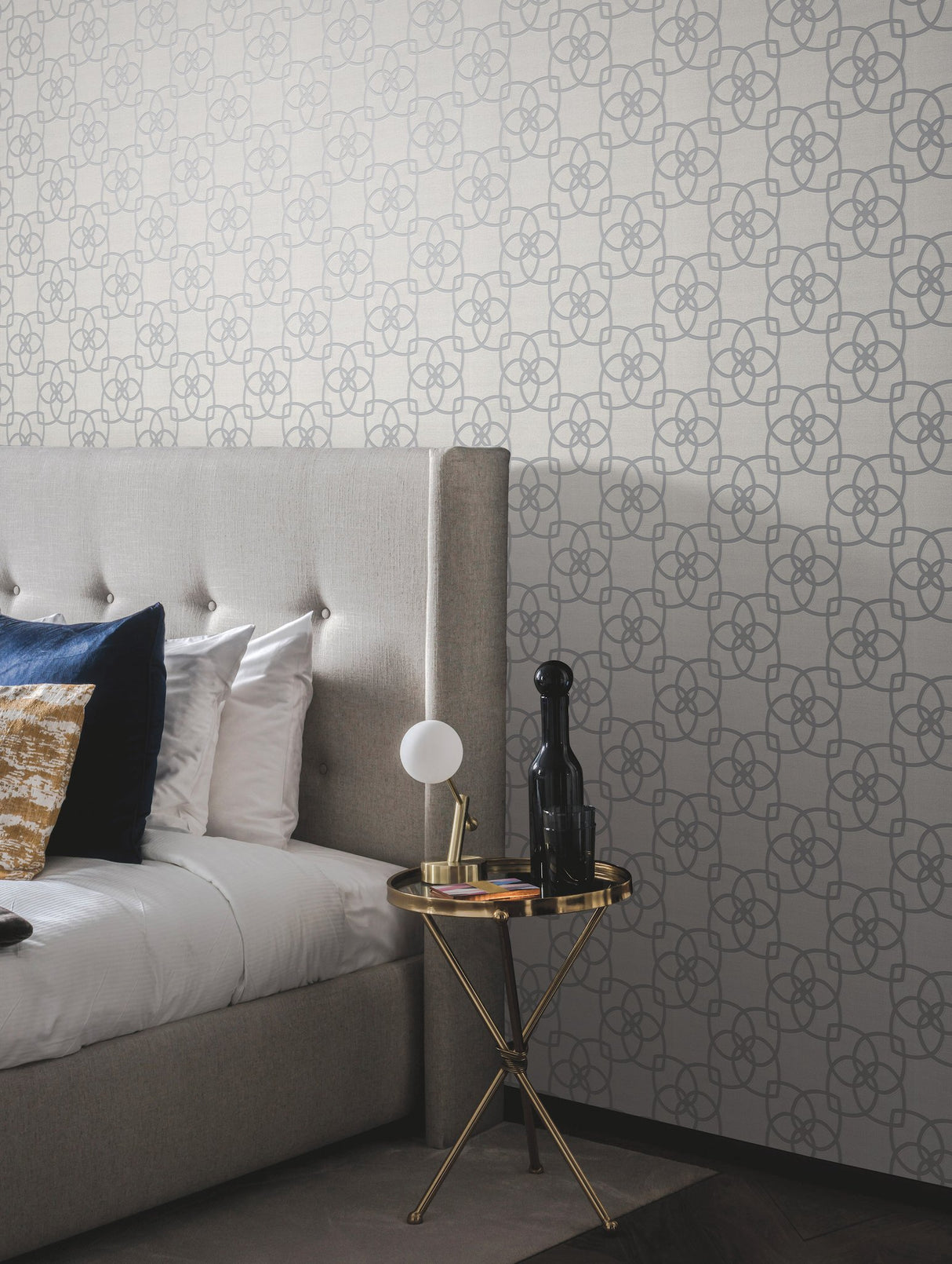 Serendipity Pale Grey Metallic Geometric Wallpaper with Interlocking Petal Lattice - York Y6200205