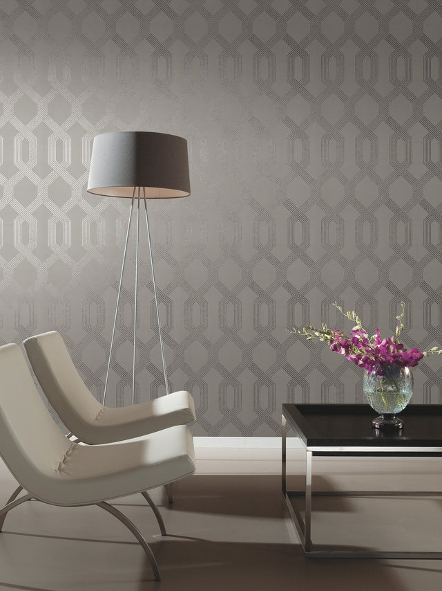 Viva Lounge Silver Metallic Wallpaper with Mid-Century Trellis Motif - York Y6221204