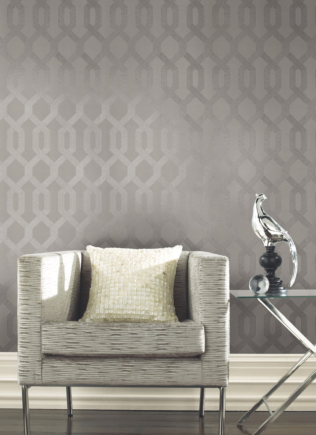 Viva Lounge Silver Metallic Wallpaper with Mid-Century Trellis Motif - York Y6221204