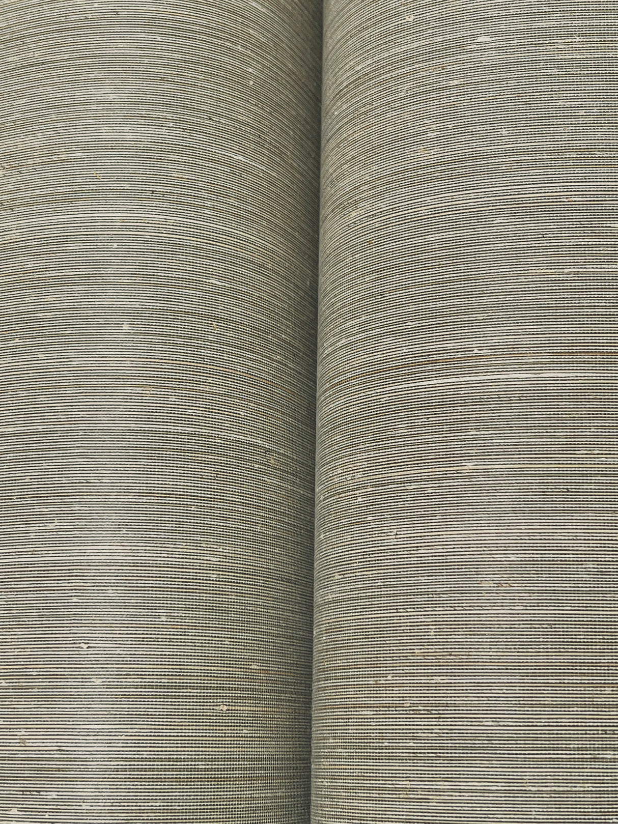 Smooth Abaca Moonstone by Ronald Redding Grasscloth Wallpaper – York Designer Series YGL7012