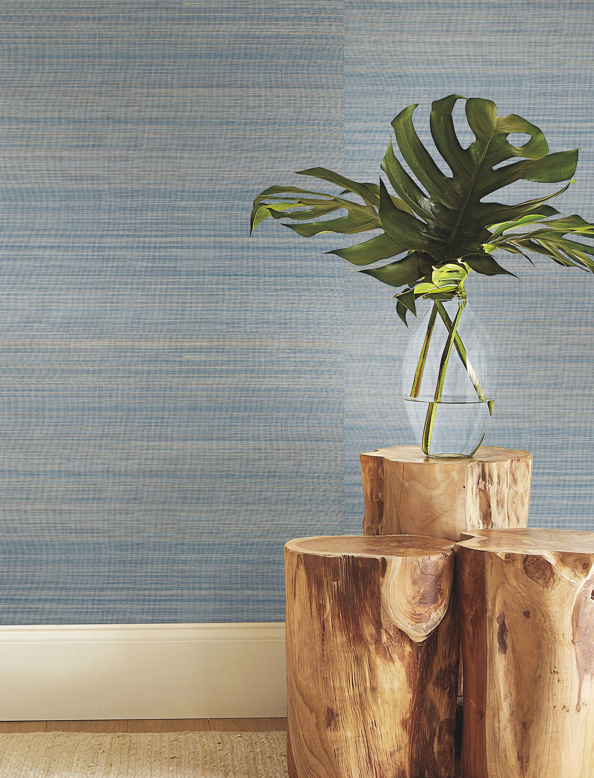 Tailored Abaca Seagrass by Ronald Redding Grasscloth Wallpaper – York Designer Series YGL7030
