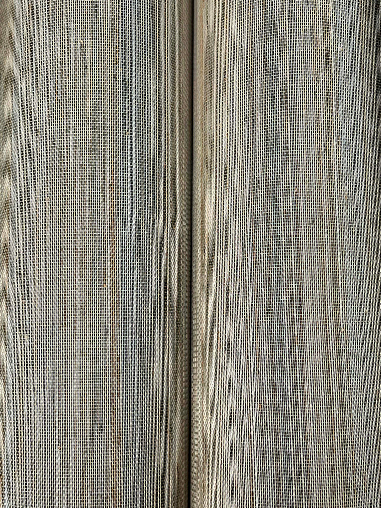 Horizon Abaca Latte by Ronald Redding Grasscloth Wallpaper – York Designer Series YGL7091
