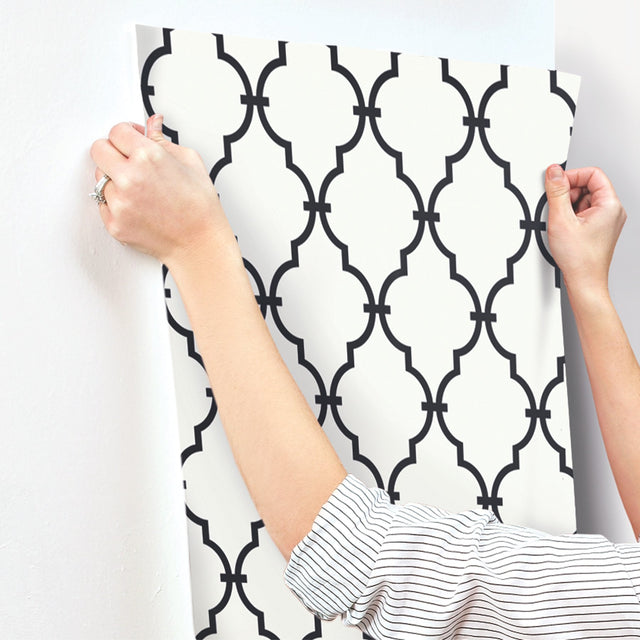 Modern Trellis Black Wallpaper with Geometric Lattice Pattern, Prepasted Sure Strip - York YS9100