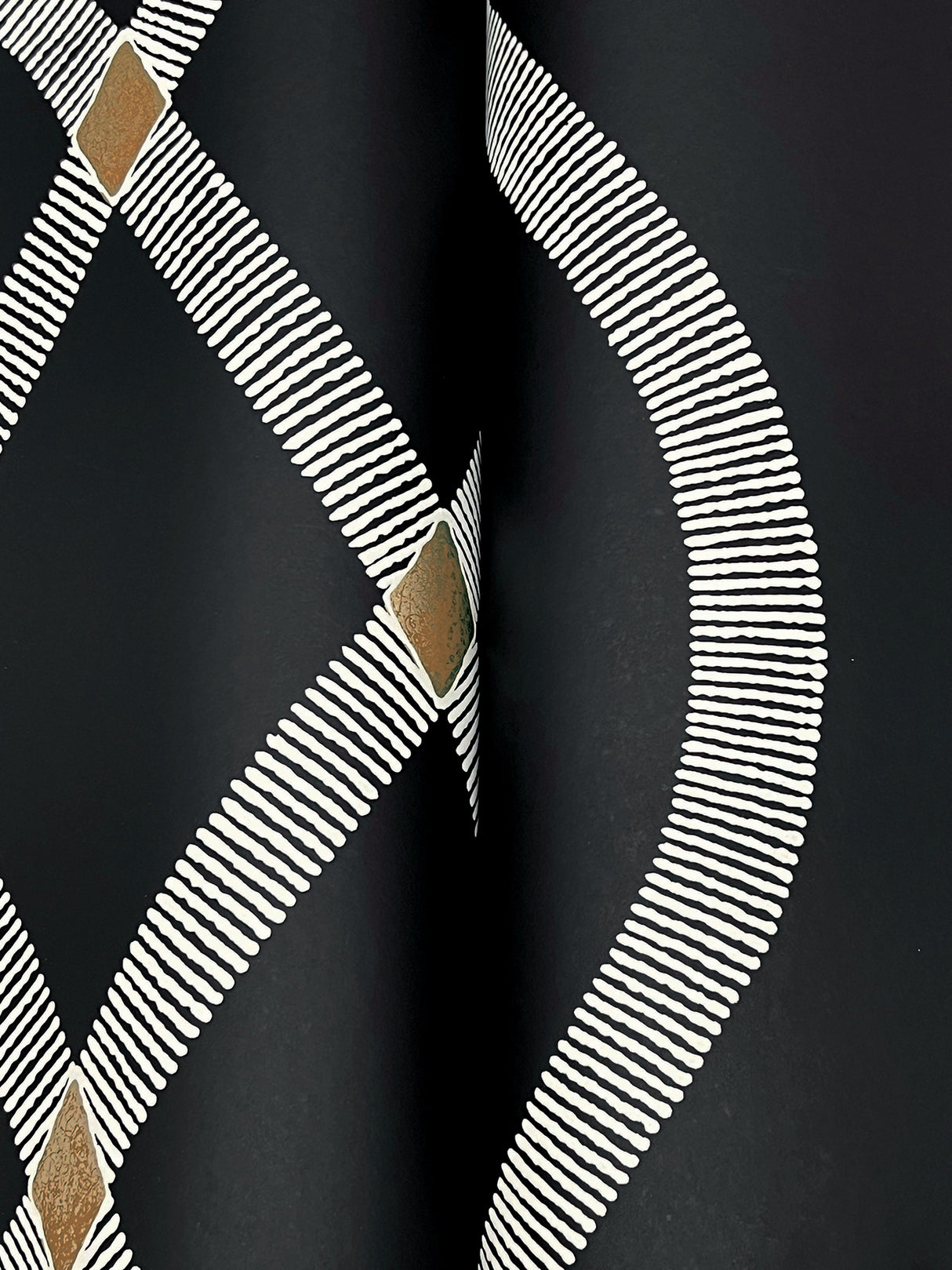 Ellena Black by Ronald Redding Geometric Metallic Wallpaper – York Designer Series ZA8031
