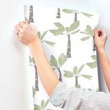 Painted Oasis Leaf Green by York Wallcoverings Tropical Wallpaper – York Wallcoverings ZM2839