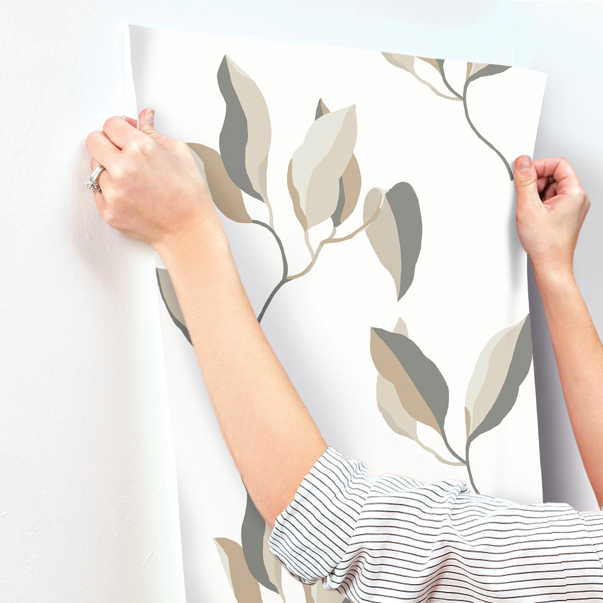 Brushwork Branches Neutral & Gold by York Wallcoverings Botanical Wallpaper – York Wallcoverings ZM2876